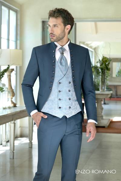 costume veste officier bleue et cravate aix en provence